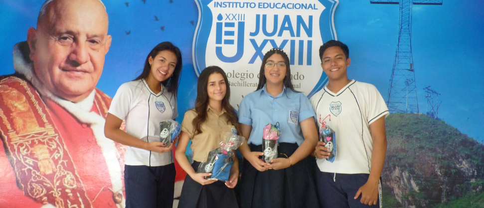 Más de 80 estudiantes participaron en el I Concurso de Cartas Amor